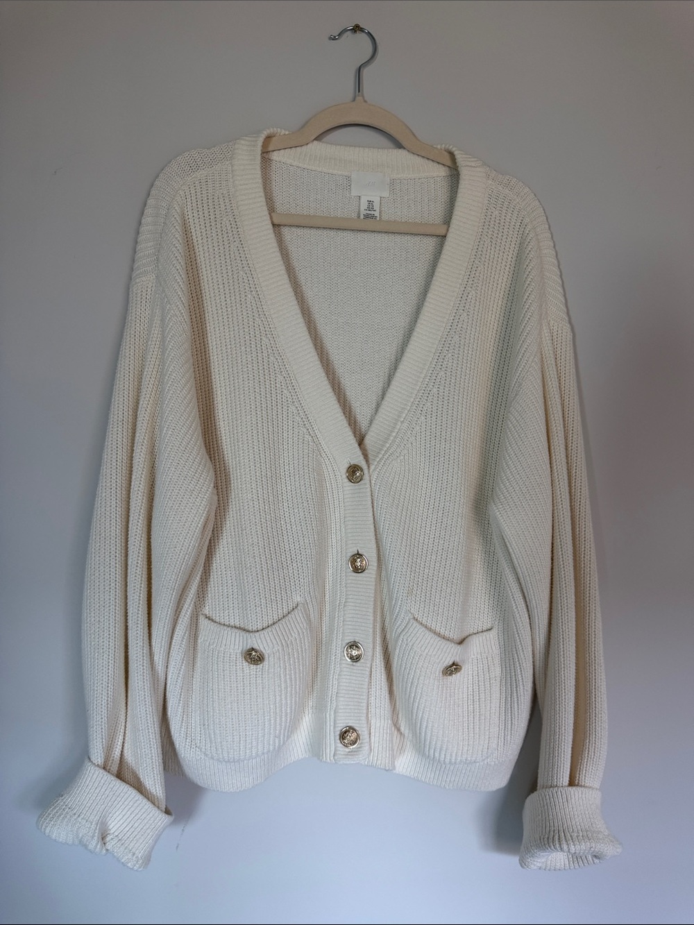 H&M Cream Ribbed Button-Front Cardigan with heavy gold buttons size XL
